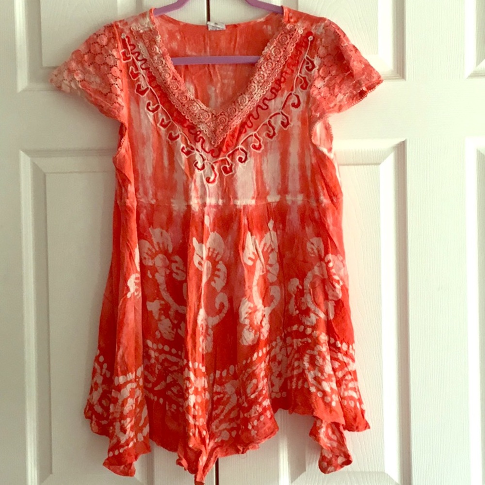 Orangey Red Top. NWOT.